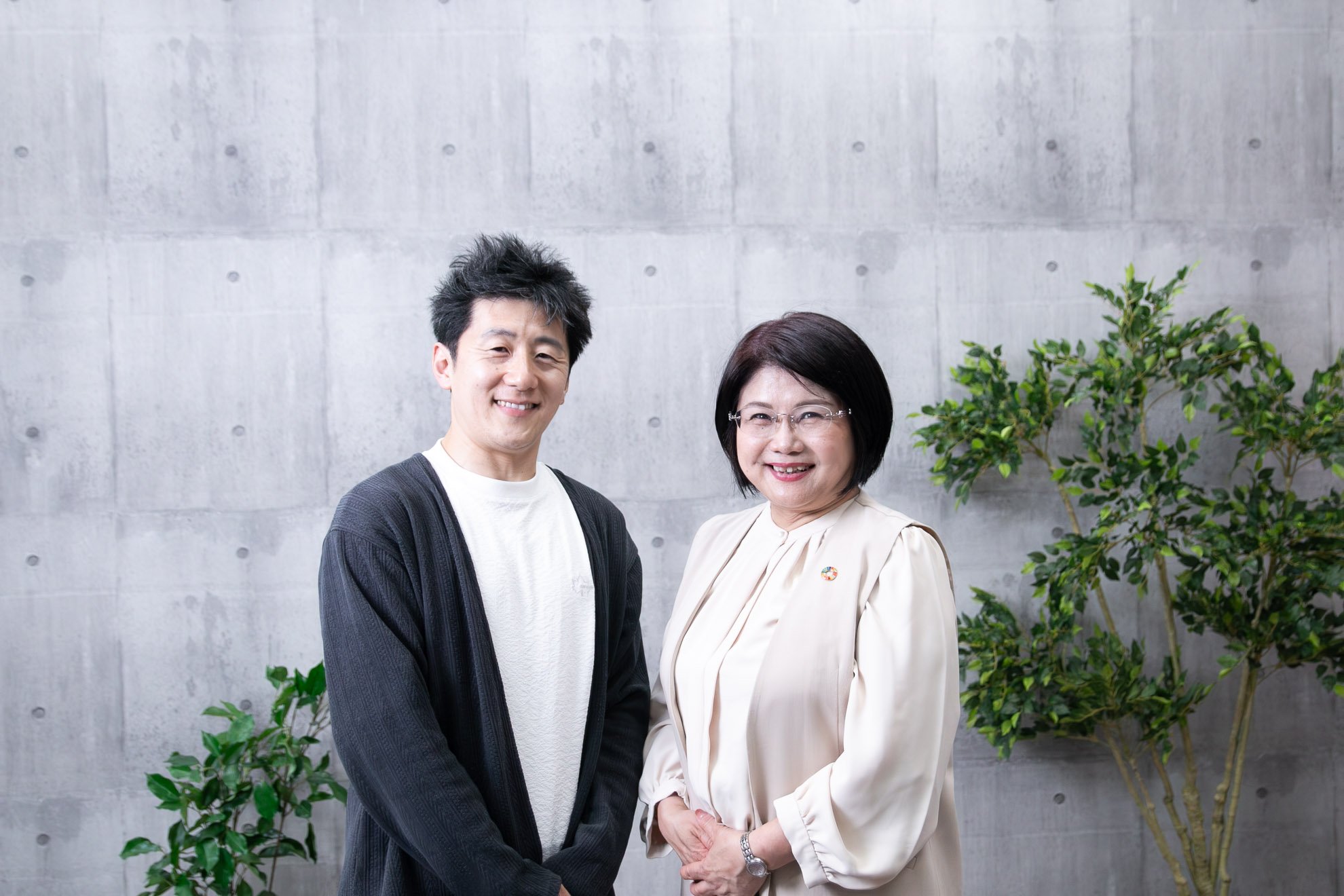取材後の穏やかな笑顔の吉田先生と清水さん