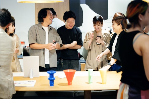展示品と参加者2
